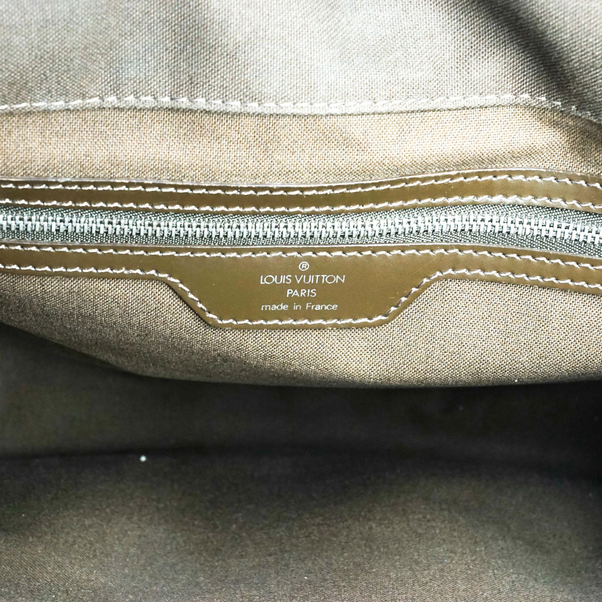 Louis Vuitton Shoulder Bag Viktor - photo 8