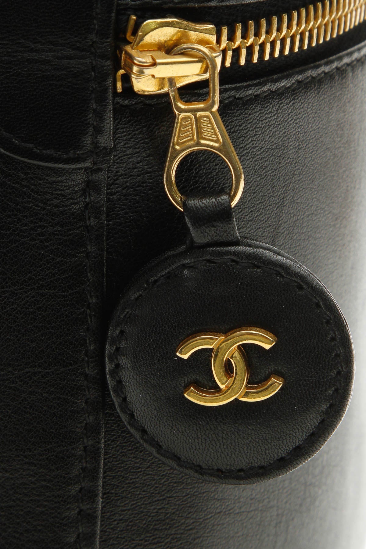 Vintage Vanity Case - Black - image 12