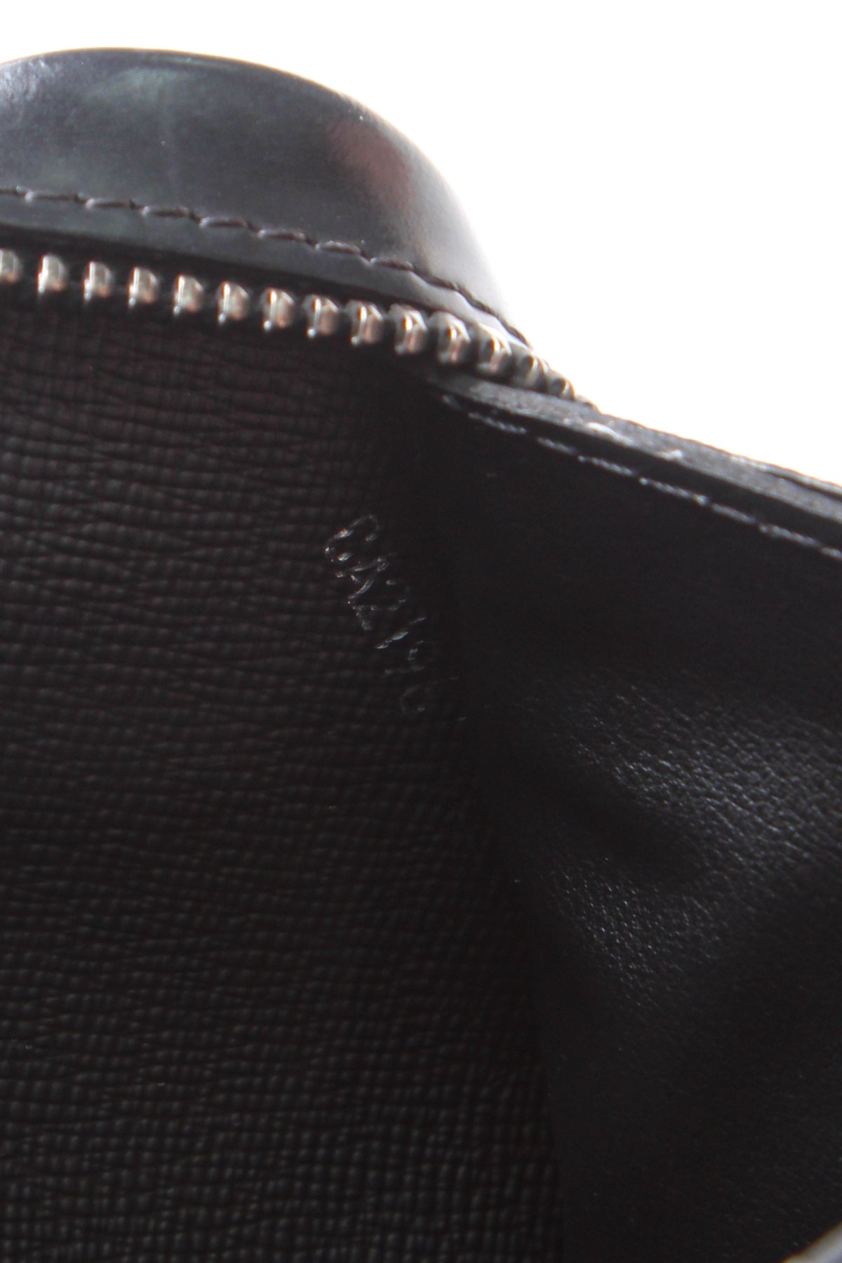 XL Zippy Organizer Wallet - Monogram Eclipse - image 6
