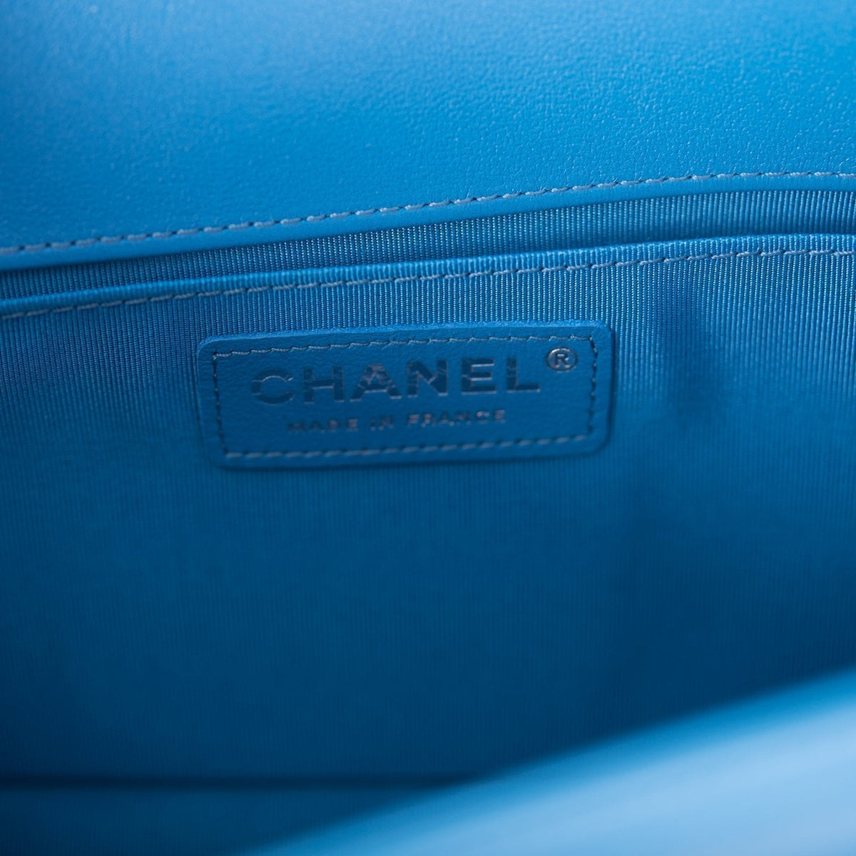 Chanel Medium Boy Bag Blue Calfskin Silver Hardware - photo 9