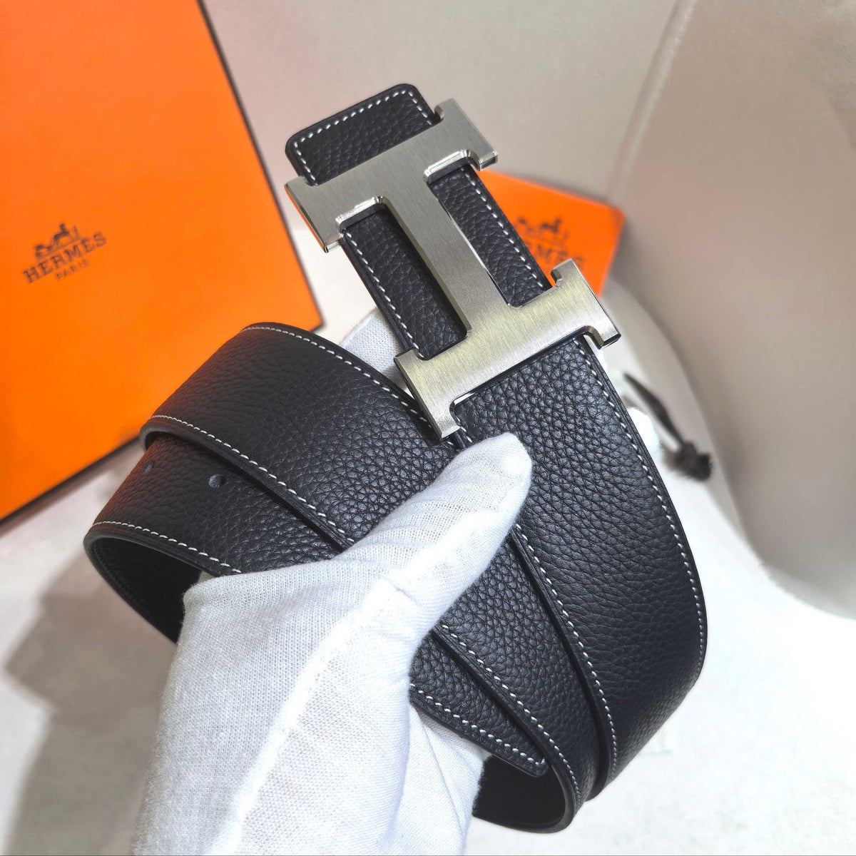 Hermès H au Carre Belt Buckle & Reversible Leather Strap 32 mm - Black with Brushed Silver - photo 5