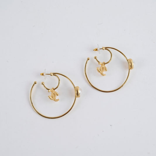 Chanel Large Hoop Pearl CC Earrings - photo 2