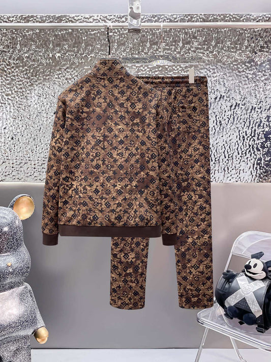 Louis Vuitton Monogram Bleached Effect Tracksuit Brown - photo 2
