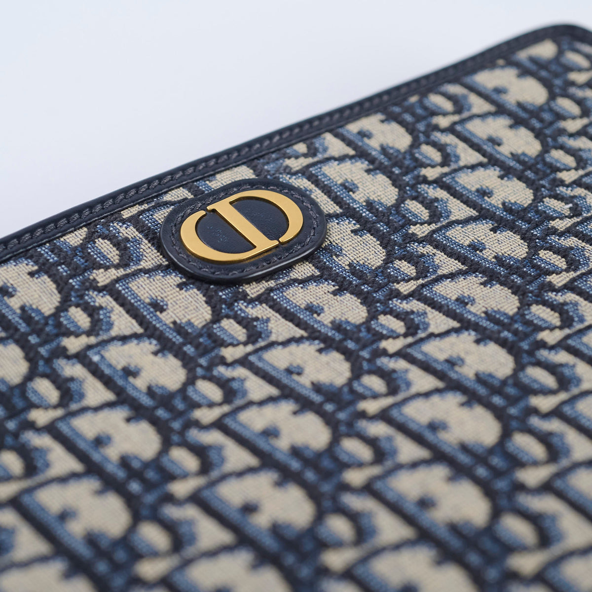 Christian Dior 30 Montaigne Dea Pouch Navy Oblique - photo 9