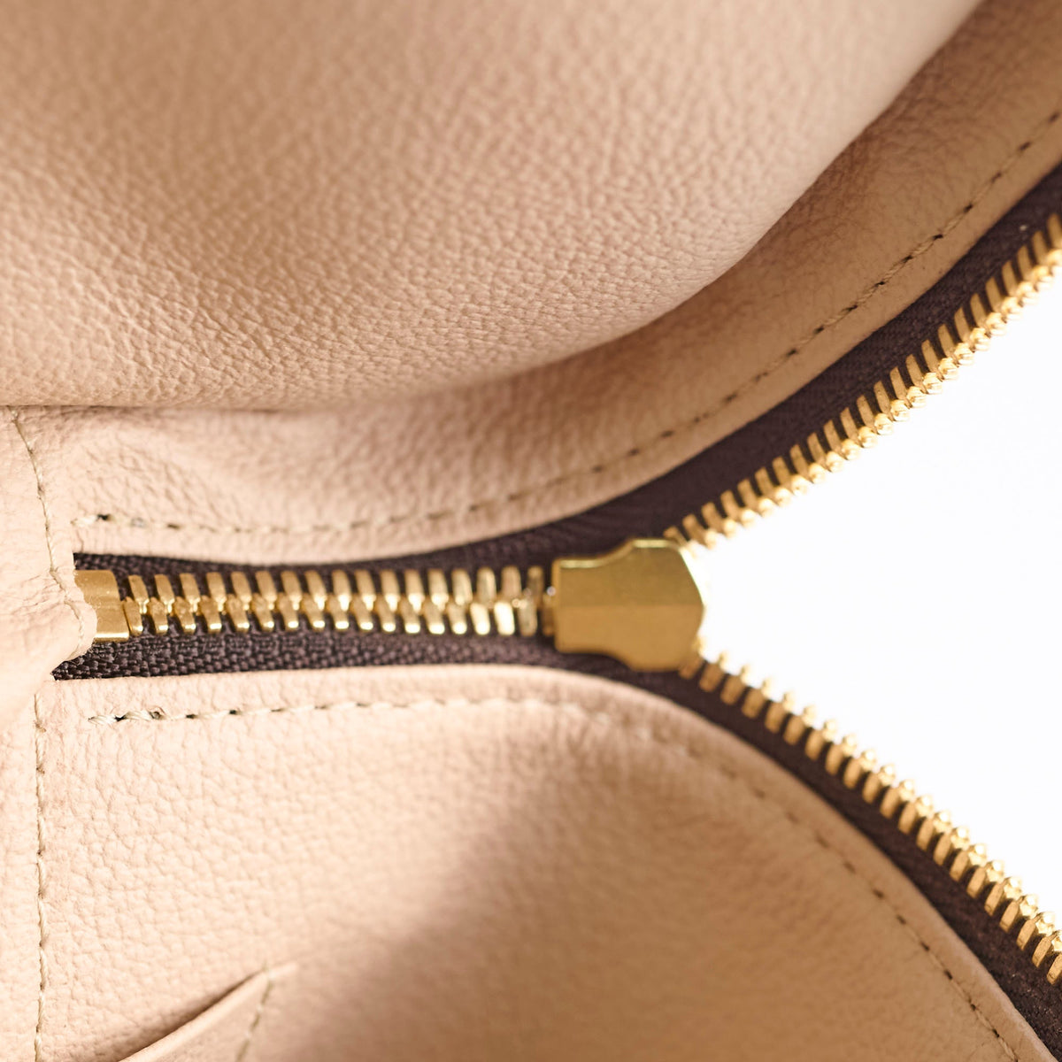 Louis Vuitton Nice BB Monogram - photo 13