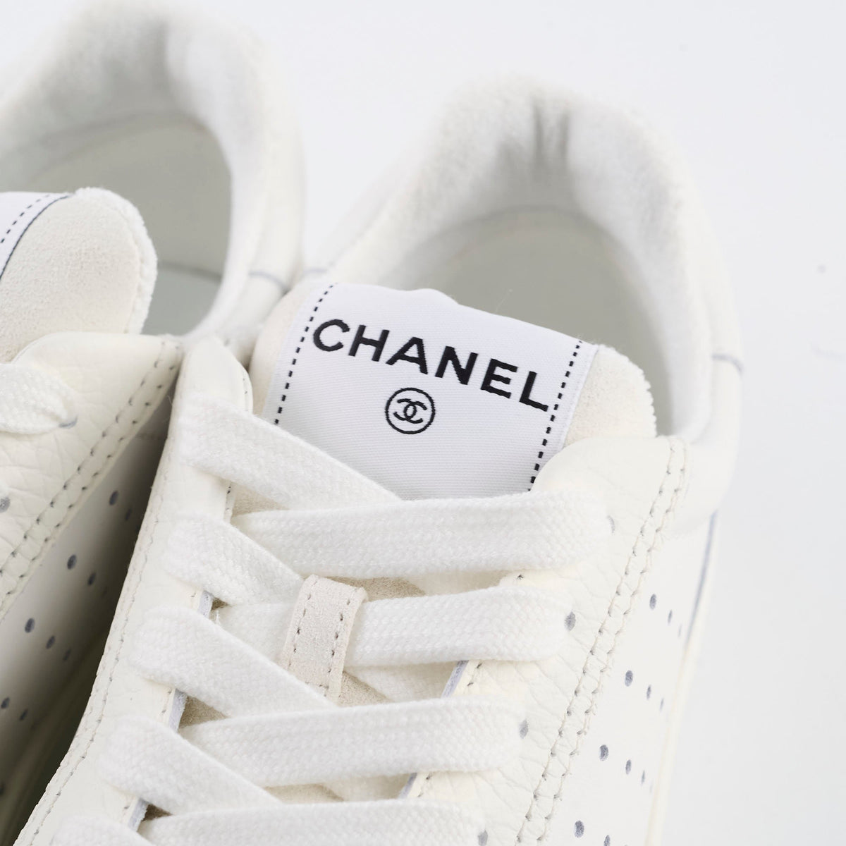 Chanel Interlocking CC Logo Trainer Women Size 38 - photo 10