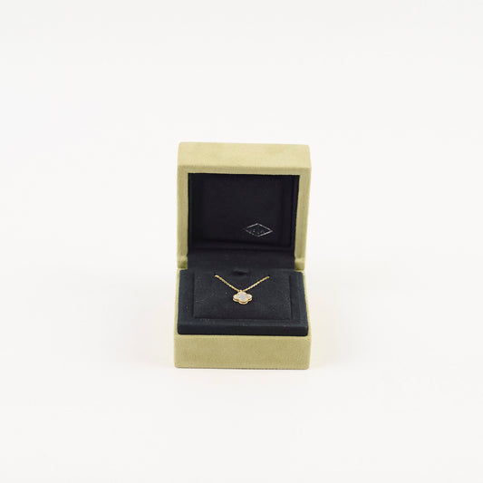 Van Cleef & Arpels Sweet Alhambra Mother of Pearl Necklace - photo 2