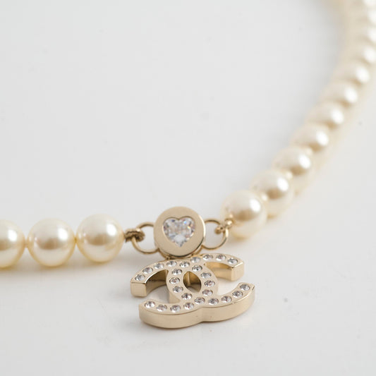 Chanel CC Pearl Rhinestone Necklace Costume Jewellery - photo 2