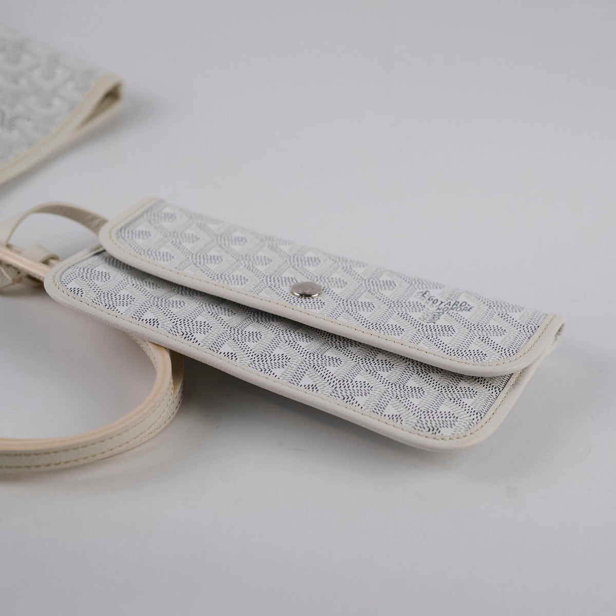 Goyard Saint Louis White PM Tote - photo 11