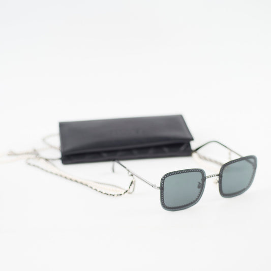 Chanel 4244 Black Square Sunglasses with Chain - photo 2