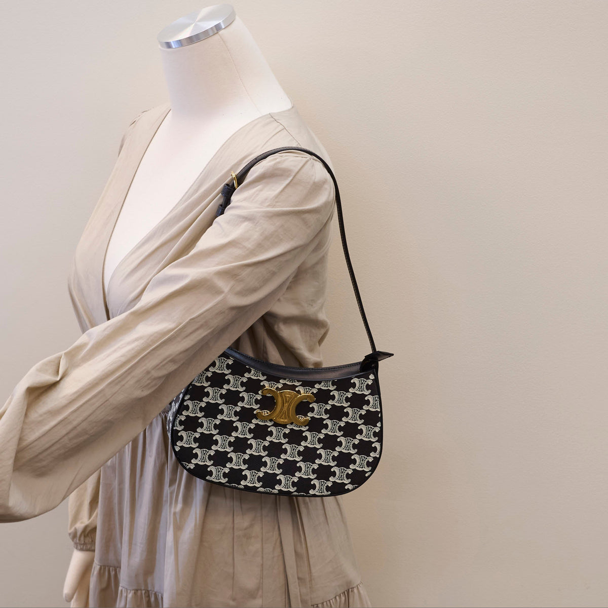 Celine Tilly Bag Black - photo 10