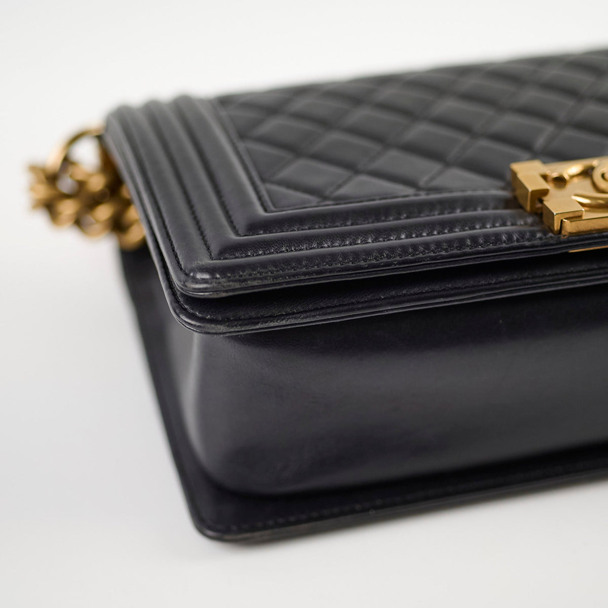 Chanel Lambskin Old Medium Boy - photo 13
