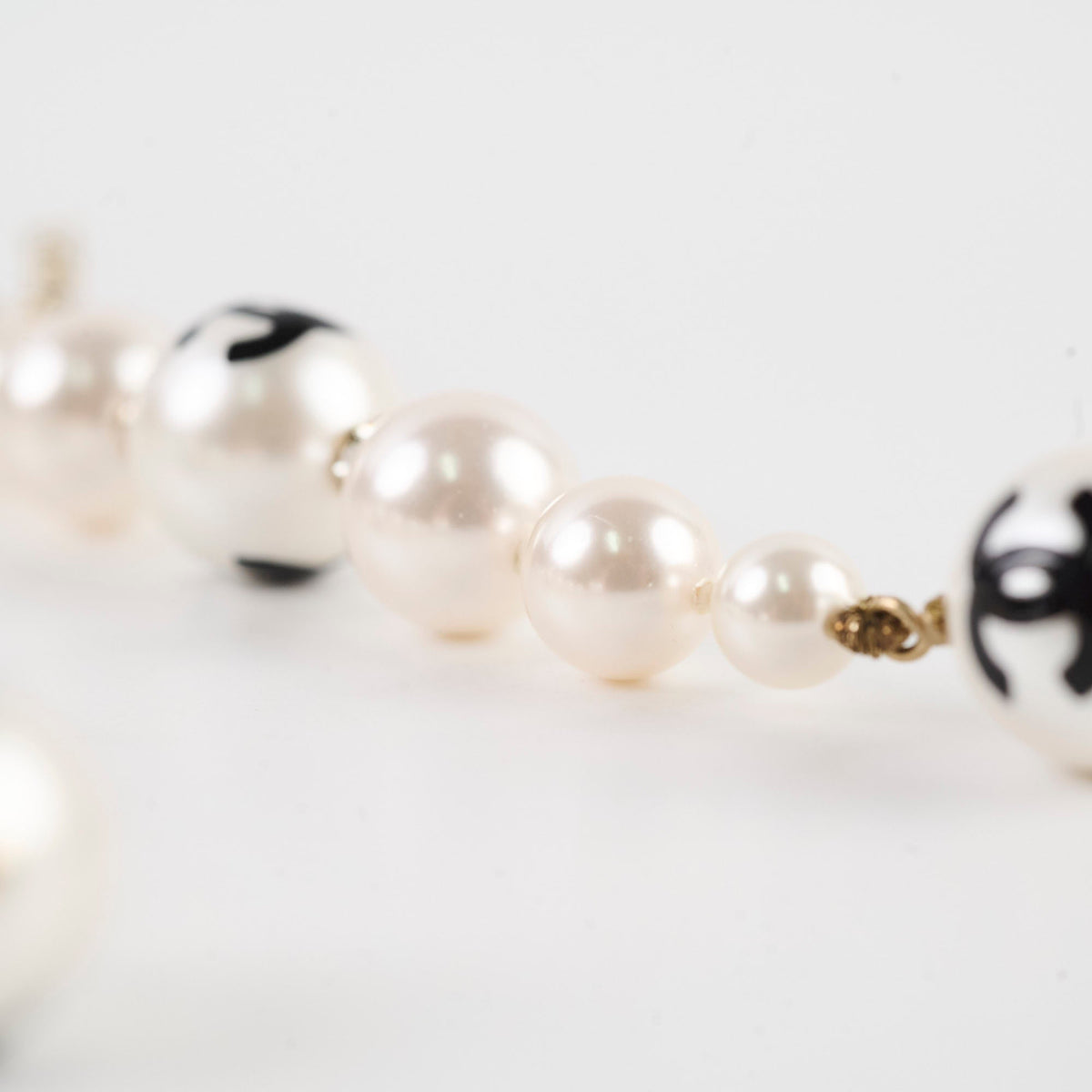 Chanel Pearl/Crystal Long Earring - photo 8