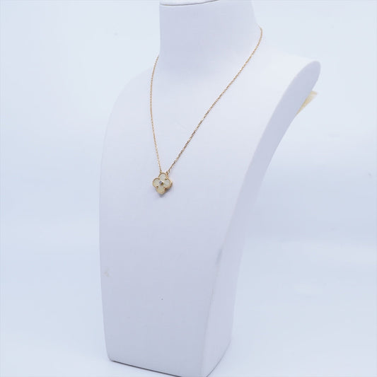 Van Cleef & Arpels Vintage Alhambra Gold Mother of Pearl Holiday Pendant 2018 - photo 2