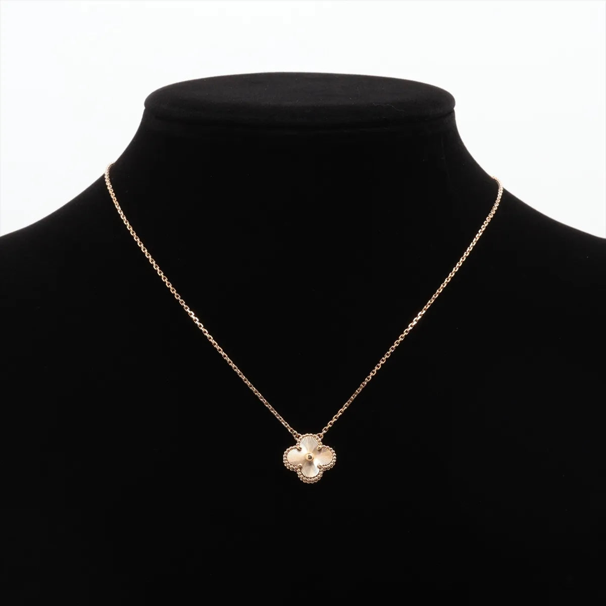 Van Cleef & Arpels Vintage Alhambra Guilloche Necklace - photo 5