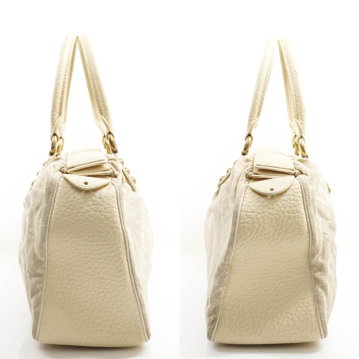 Louis Vuitton Trapeze Pm Hand Bag - photo 12