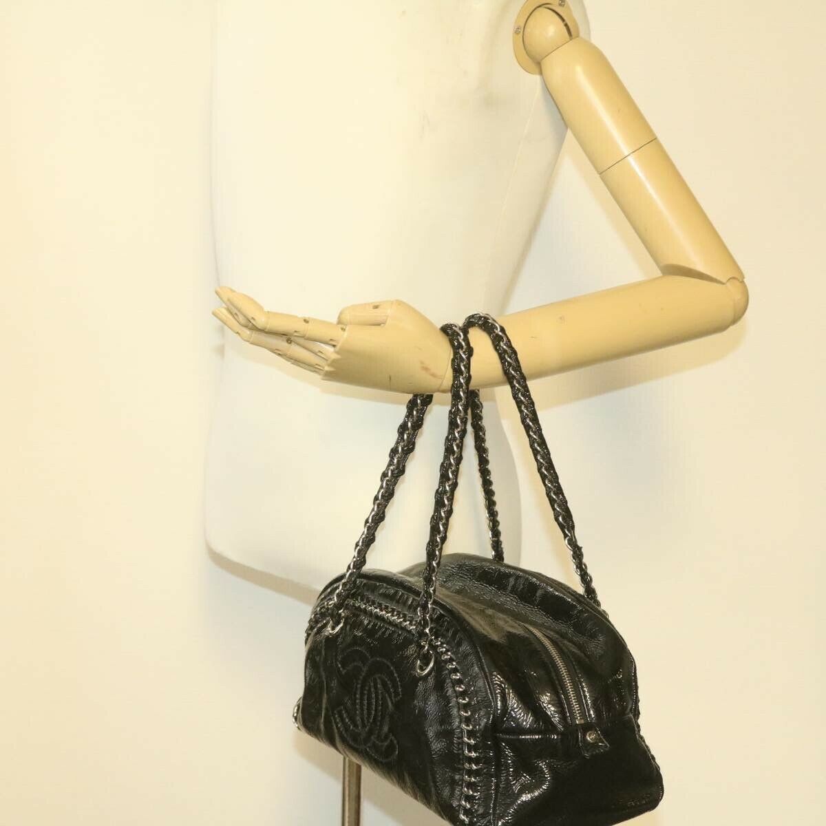 Chanel Cc Chain Hand Bag Enamel - photo 12