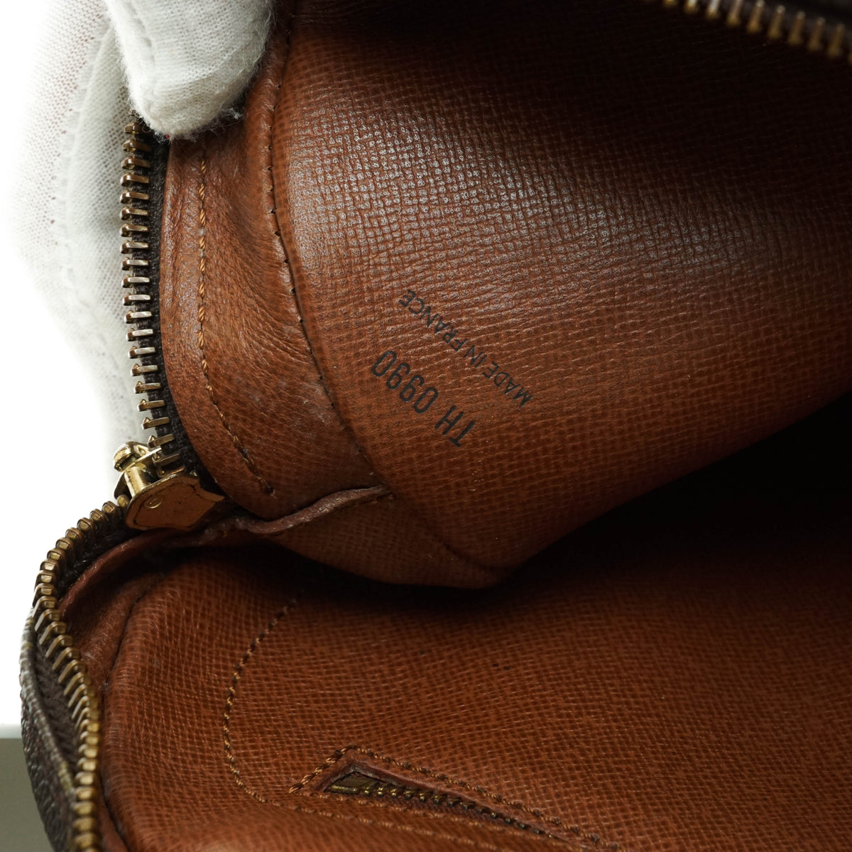 Louis Vuitton Senlis Crossbody Bag - image 10