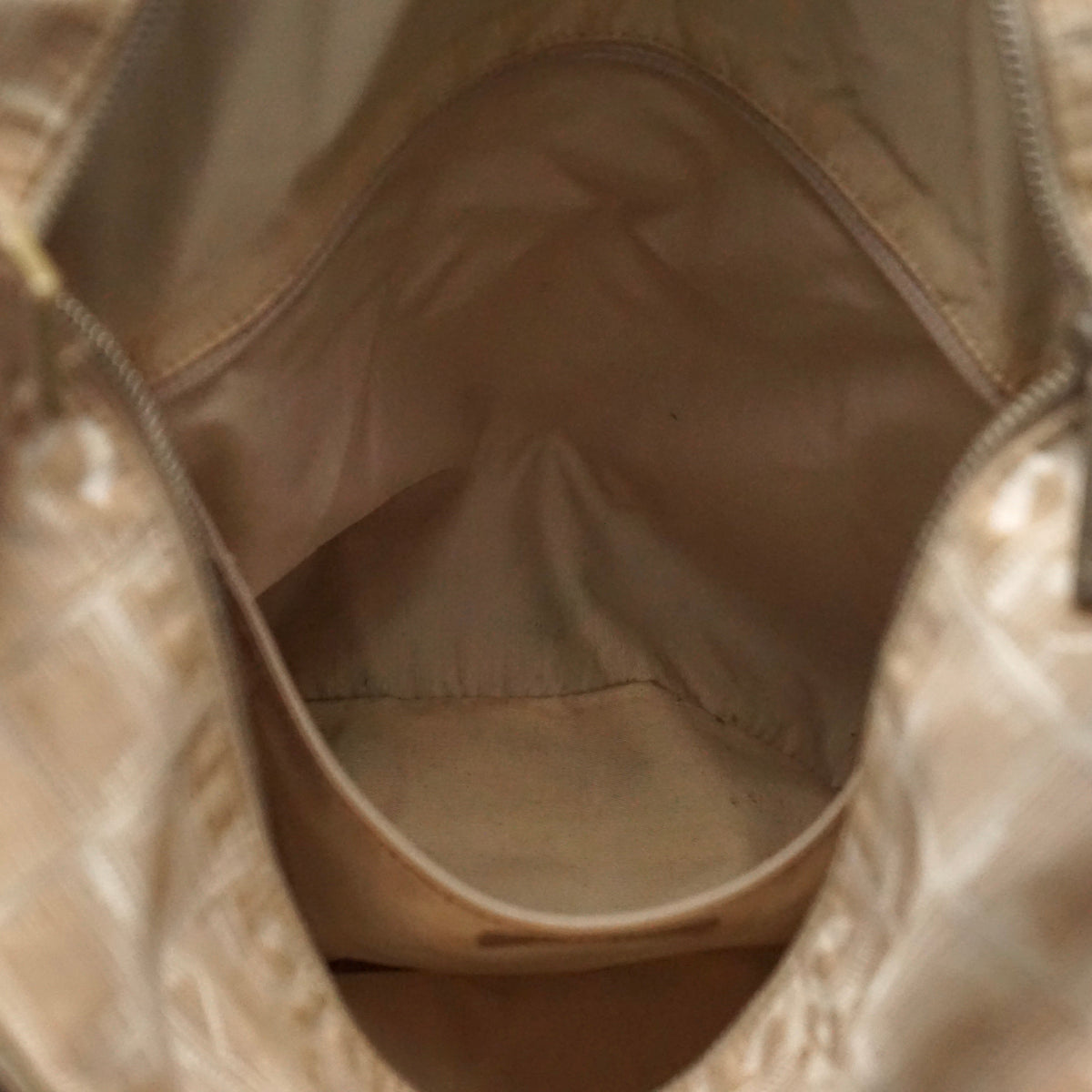 Chanel Travel Line Tote Bag Beige - photo 8