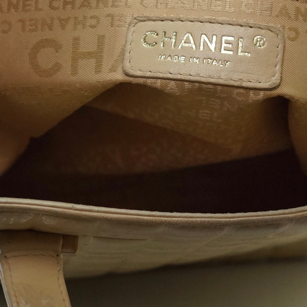 Chanel Chocolate Bar Coco Mark - photo 14