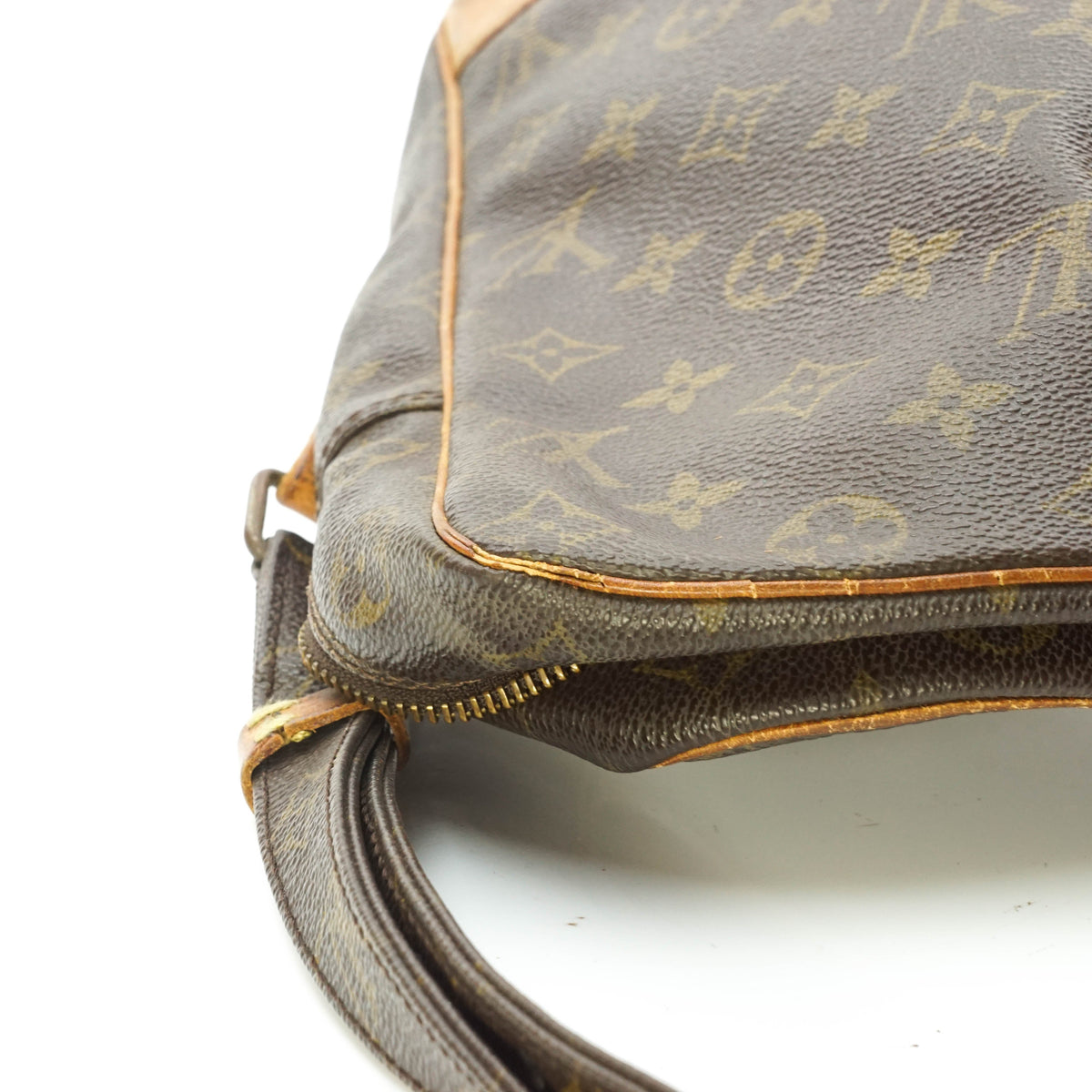 Louis Vuitton Danube Mm Crossbody - photo 9