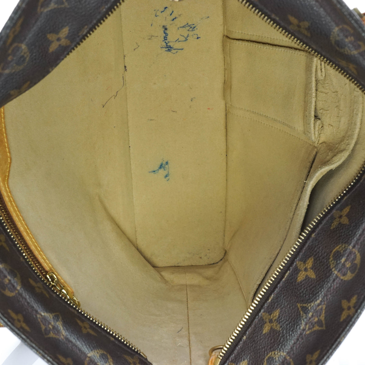 Louis Vuitton Luco Tote Bag - photo 7