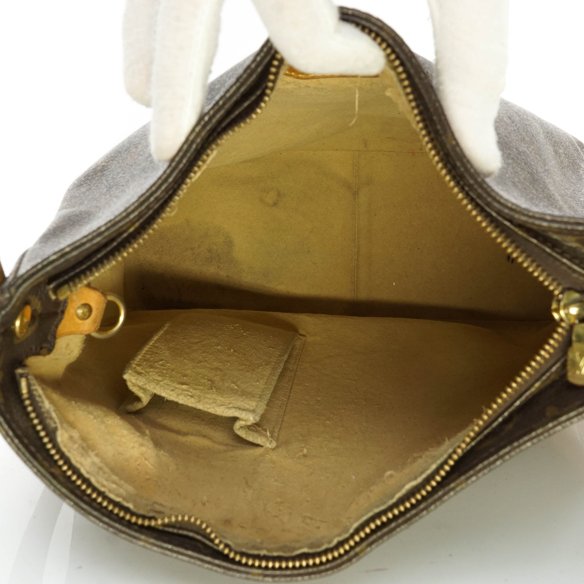Louis Vuitton Looping Gm Shoulder - photo 7