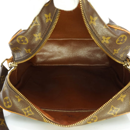 Louis Vuitton Danube Gm Crossbody - photo 7