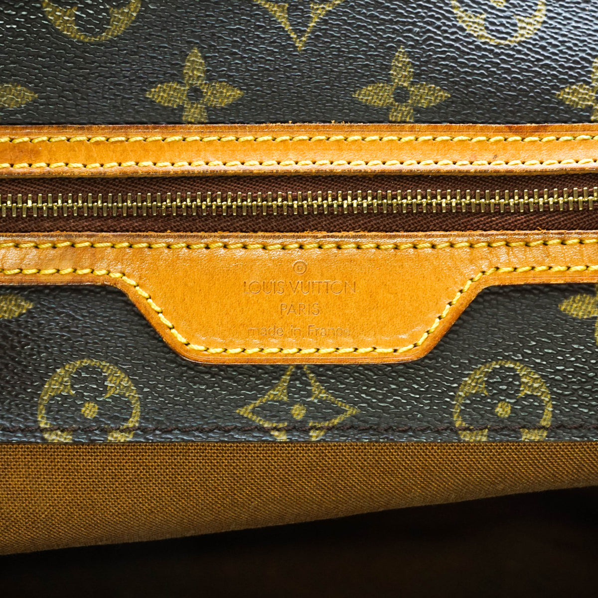 Louis Vuitton Alto Shoulder Bag - photo 8