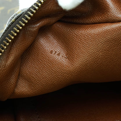 Louis Vuitton Danube Gm Crossbody - photo 9