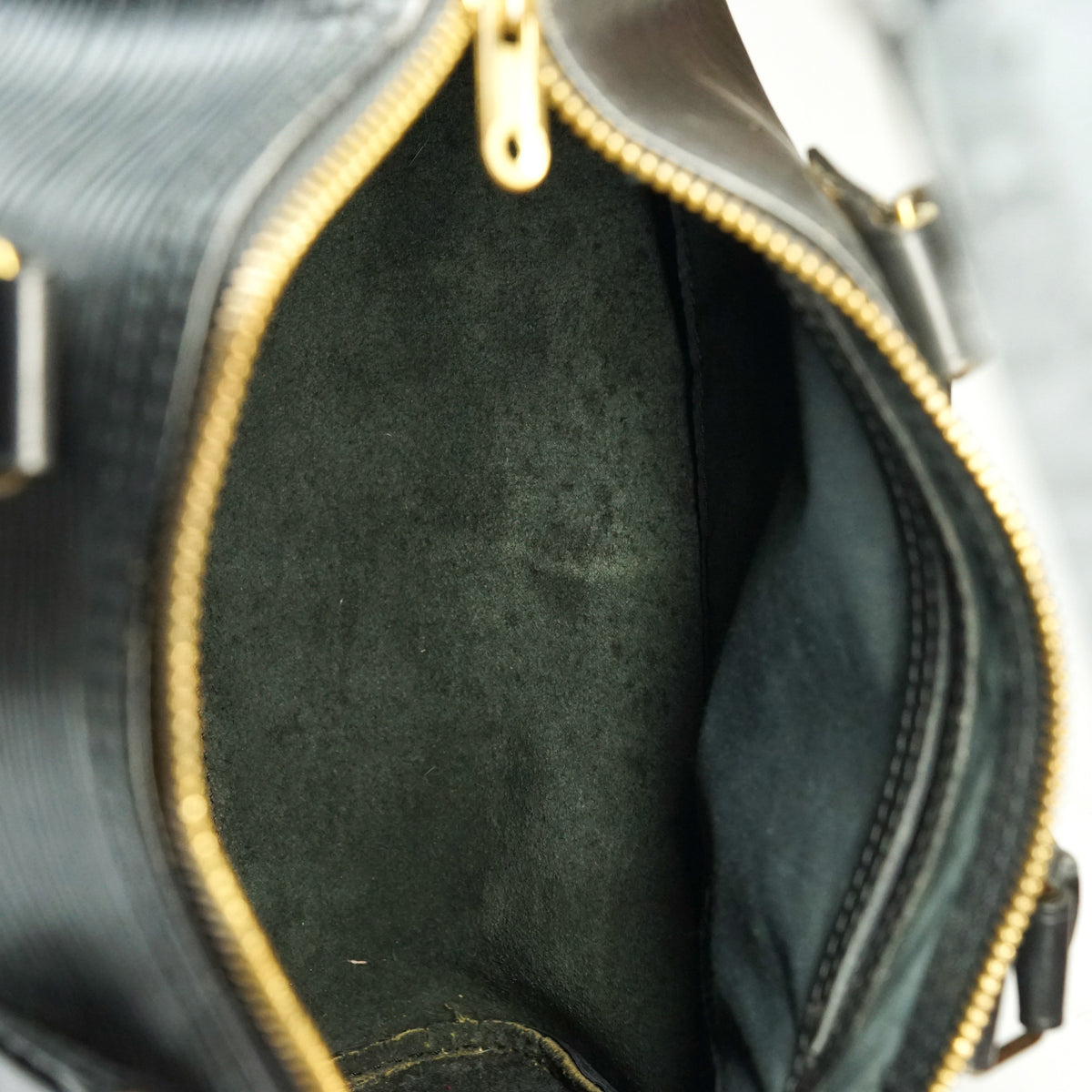 Louis Vuitton Speedy 25 Hand Bag - image 9