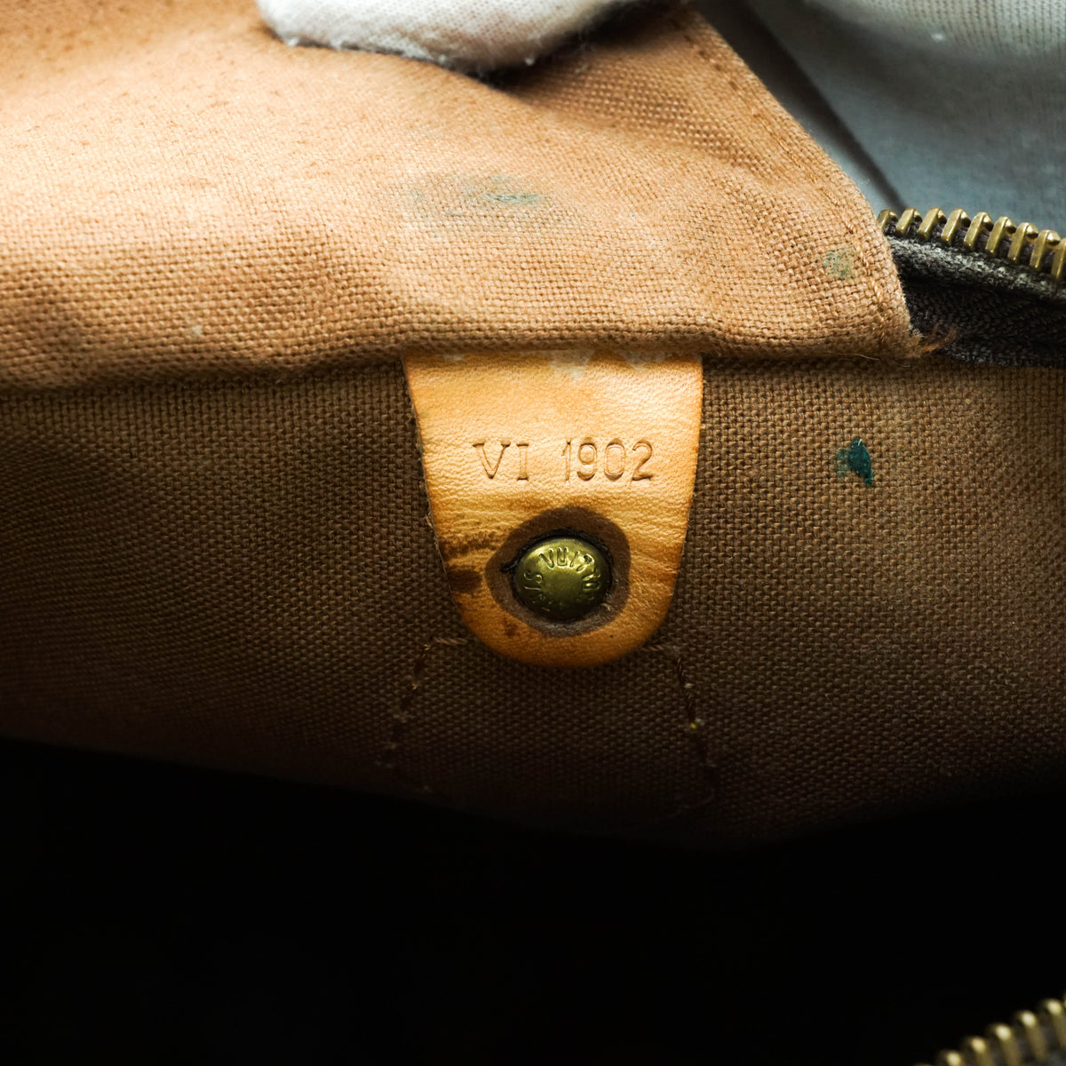 Louis Vuitton Speedy 35 Satchel Bag - photo 9