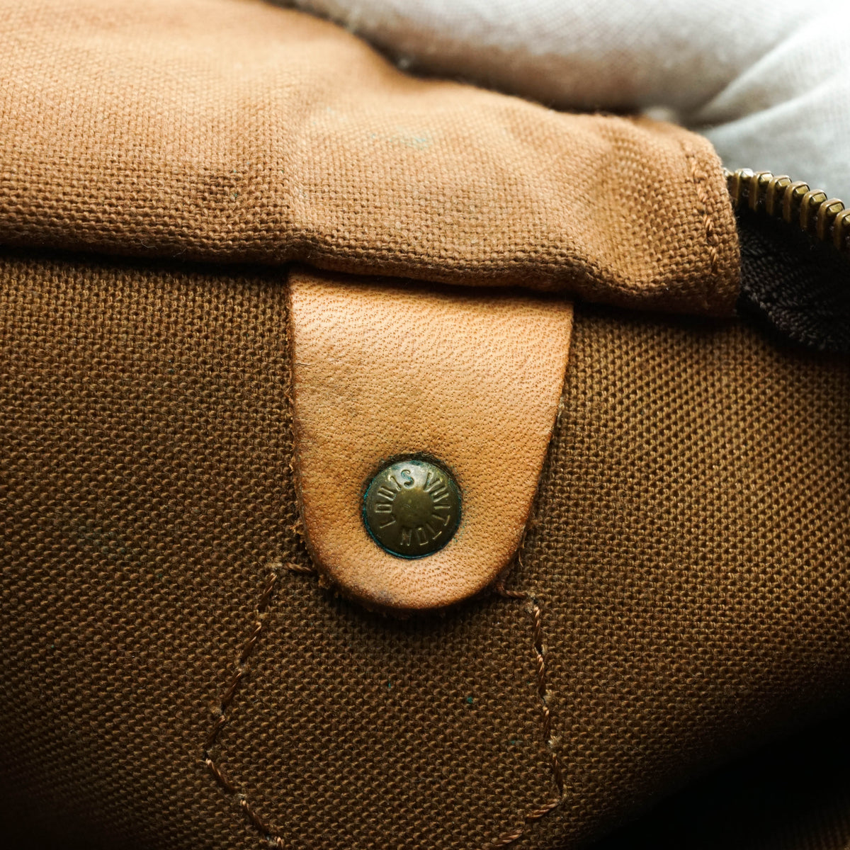 Louis Vuitton Speedy 40 Hand Bag - image 9