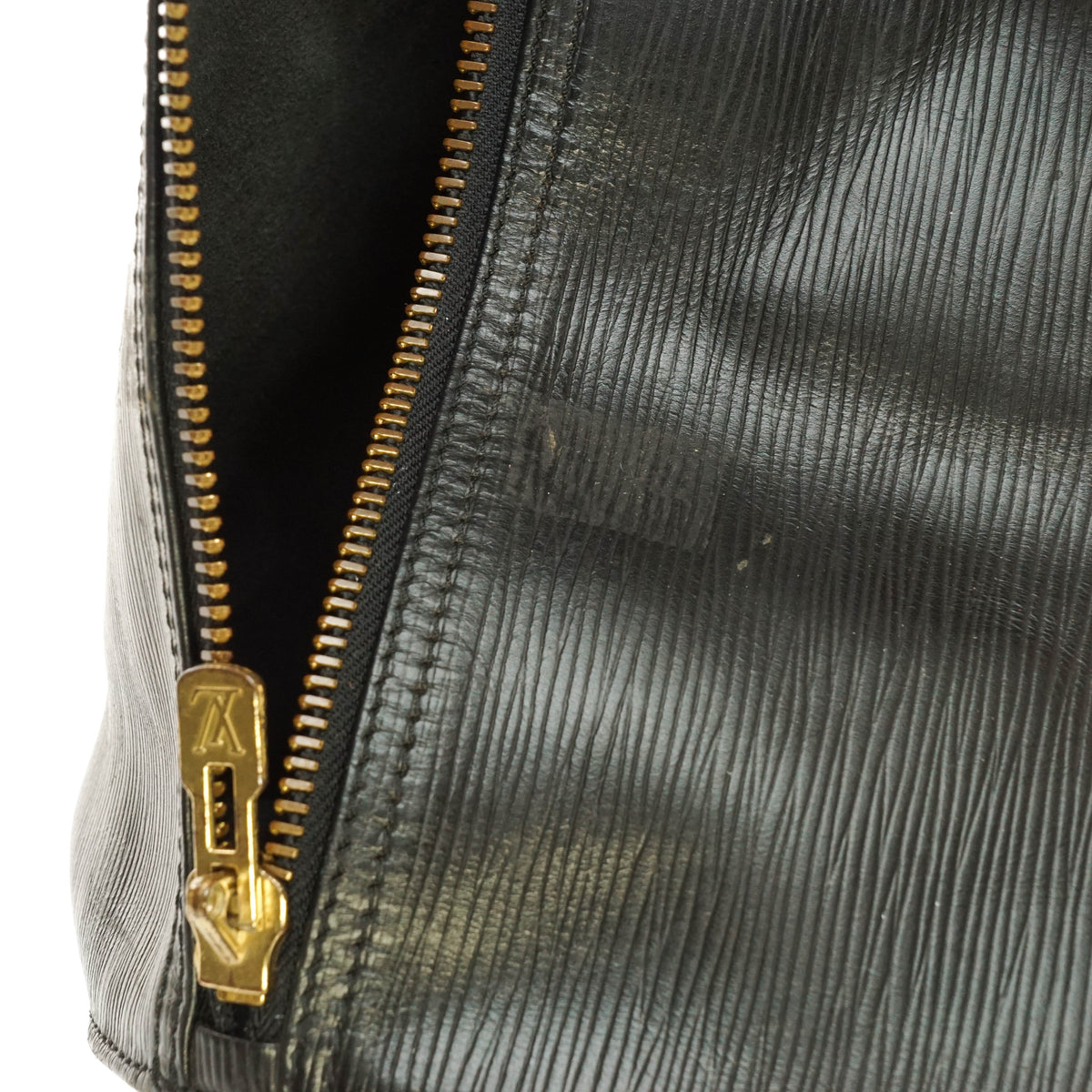 Louis Vuitton Keepall 55 Travel Bag - image 9