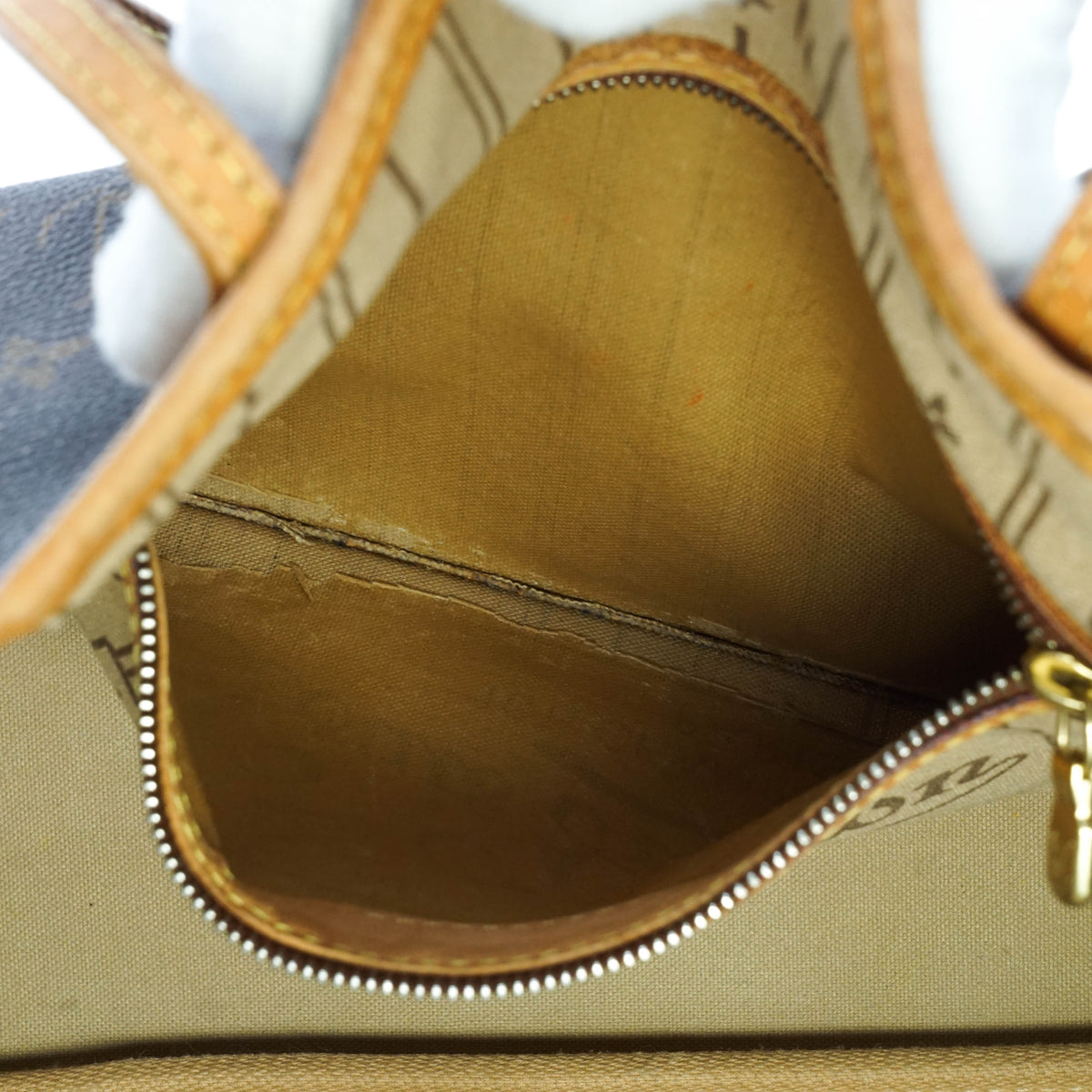 Louis Vuitton Neverfull Pm Tote Bag - image 10
