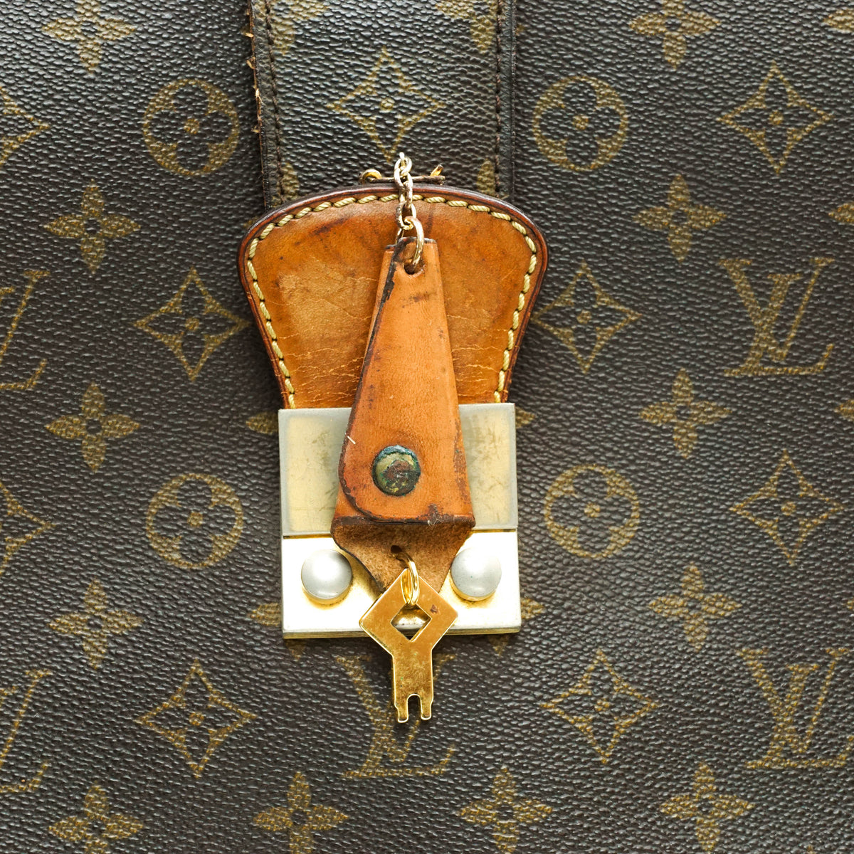 Louis Vuitton Serviette Fermoir - image 10