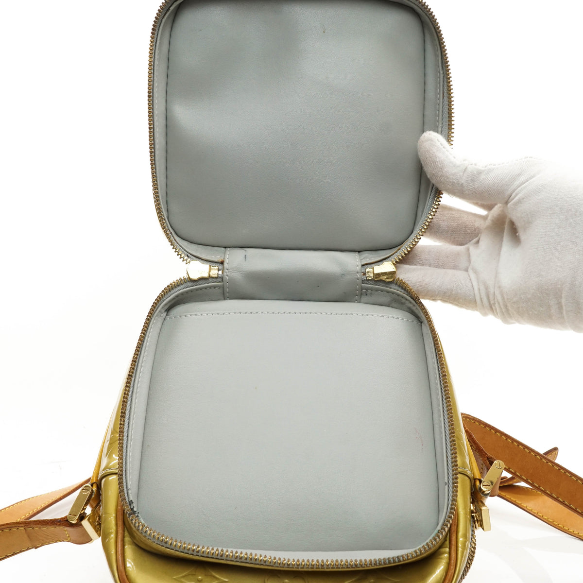 Louis Vuitton Wooster Crossbody Bag - photo 10