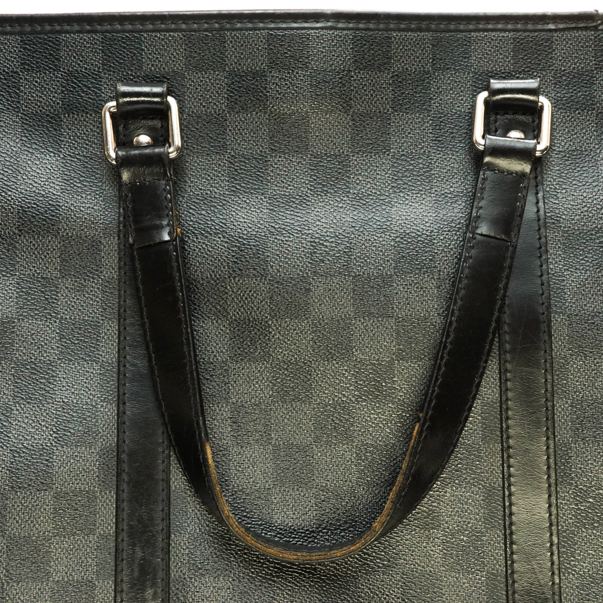 Louis Vuitton Tadao Pm Shoulder Bag - photo 11