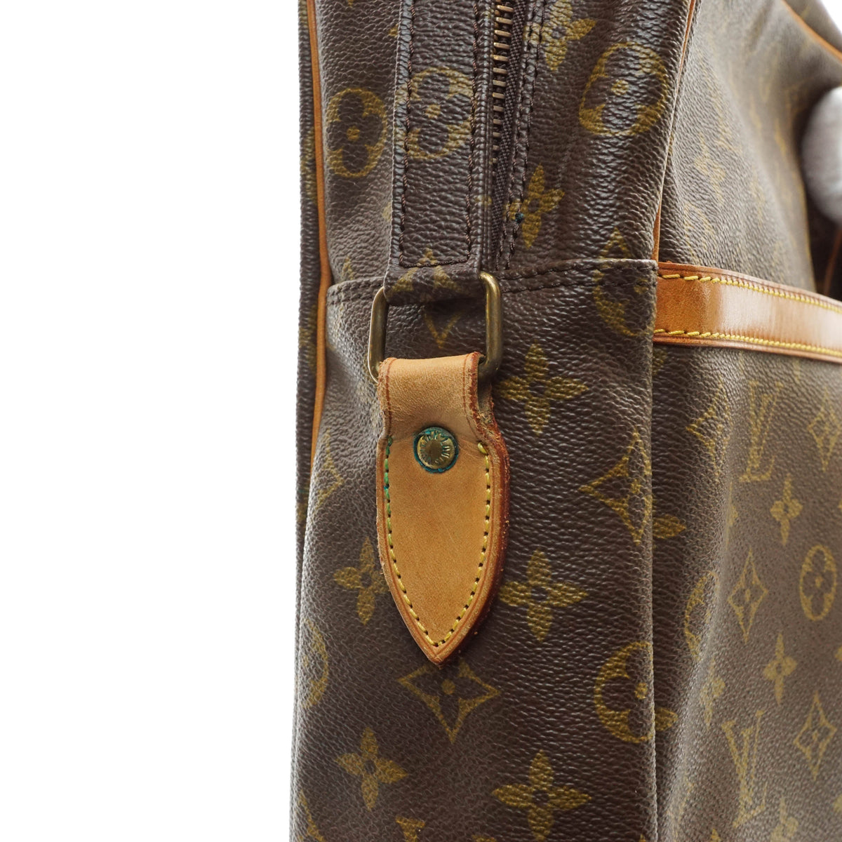 Louis Vuitton Danube Gm Crossbody - photo 12
