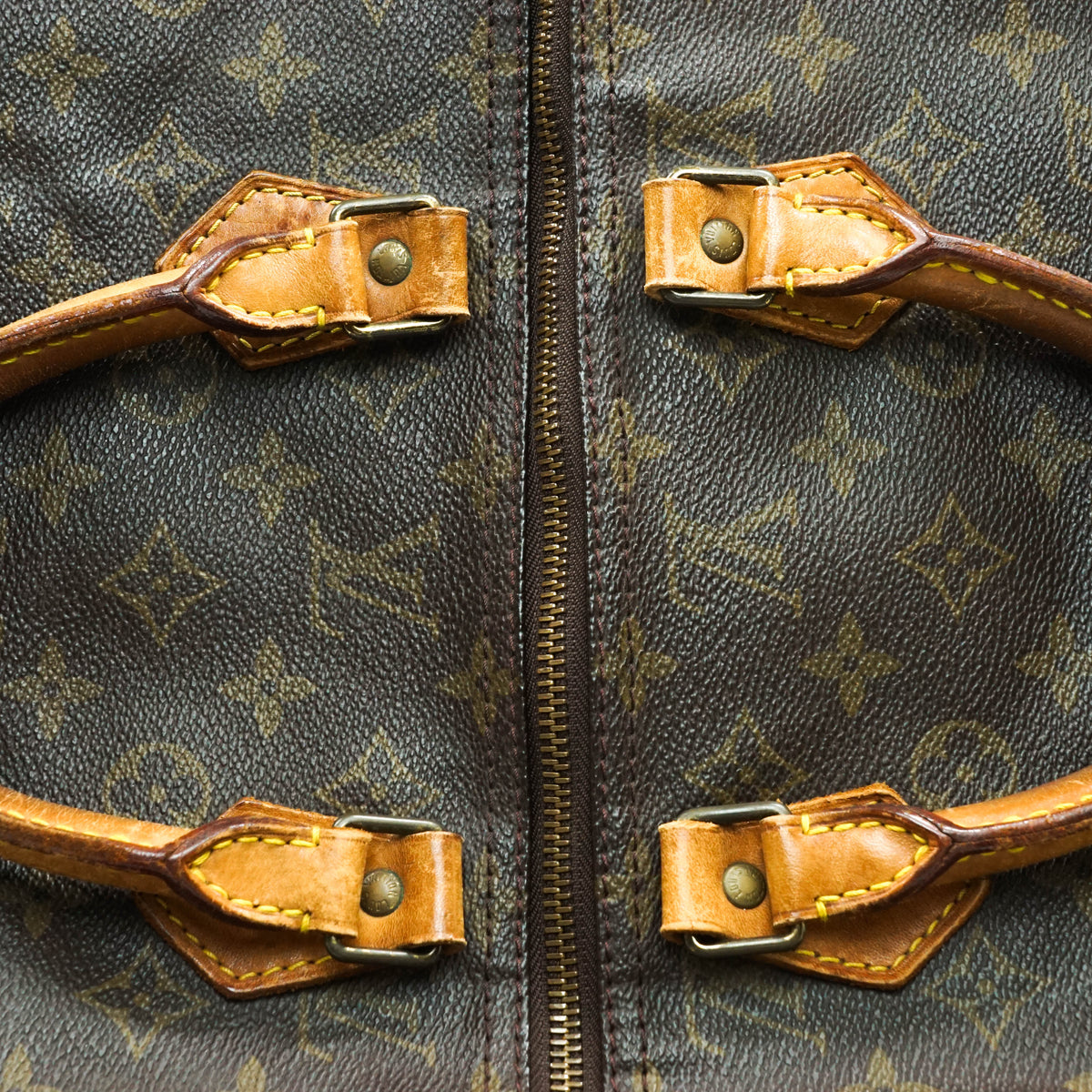 Louis Vuitton Speedy 40 Satchel Bag - photo 12