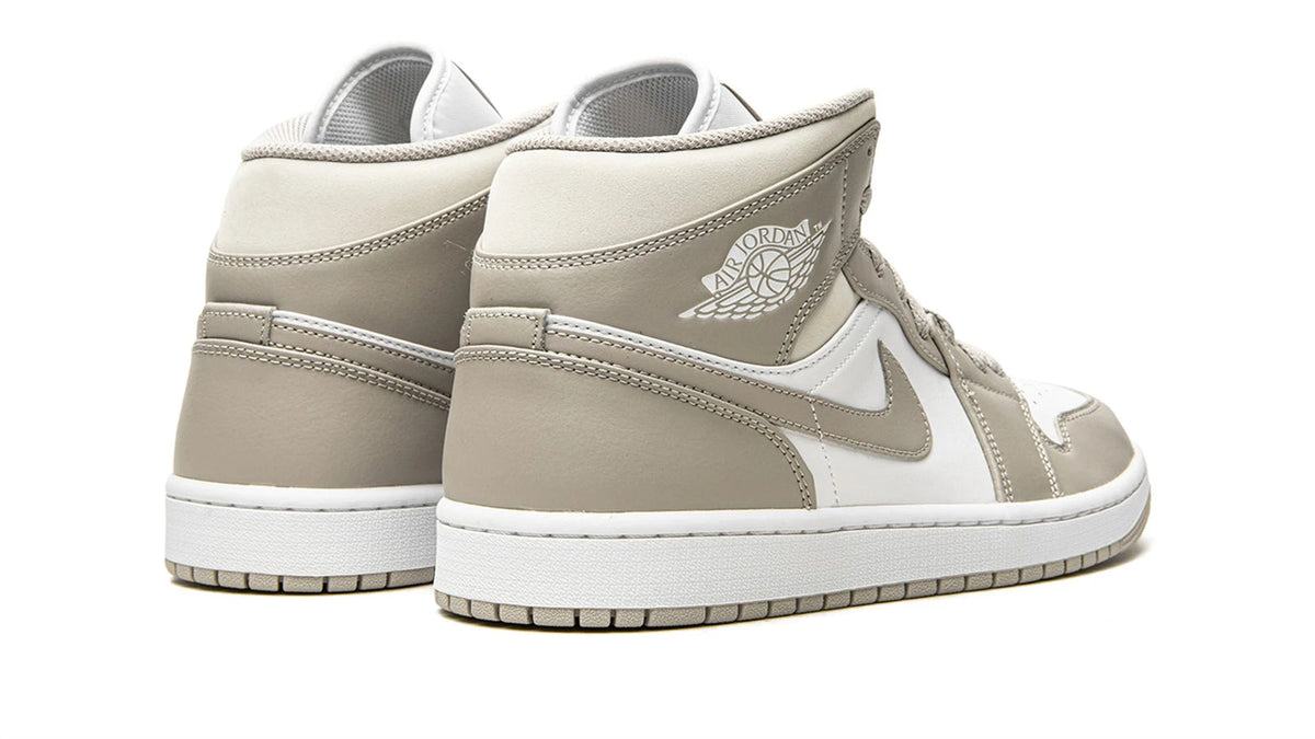 Air Jordan 1 Mid "Linen / College Grey" - image 4