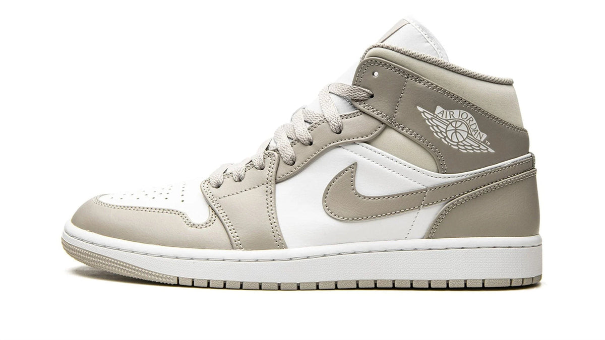 Air Jordan 1 Mid "Linen / College Grey" - image 3