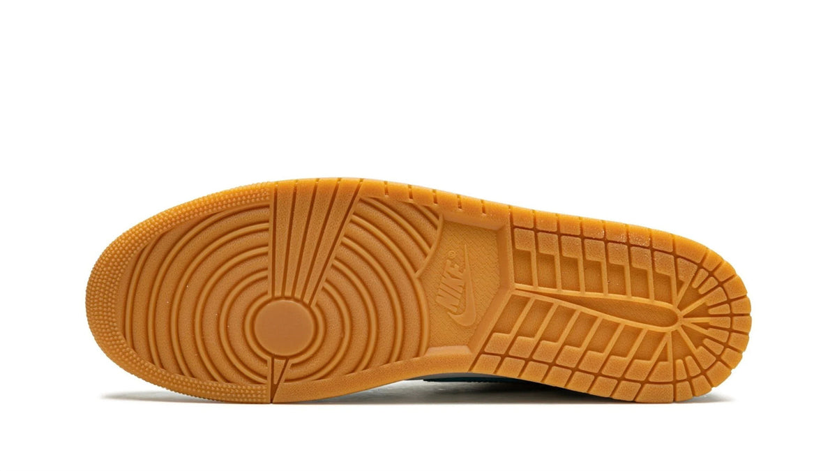 Air Jordan 1 Low SE "Barcelona" - photo 5