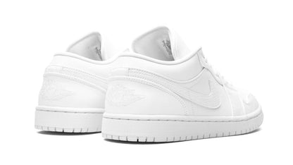 AIR JORDAN 1 LO WMNS "Triple White" - image 4