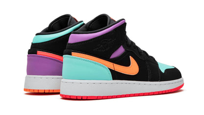 Air Jordan 1 Mid GS "Candy" - image 4