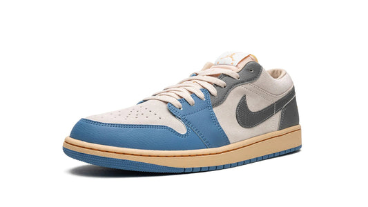 Air Jordan 1 Low SE "Tokyo 96" - photo 2