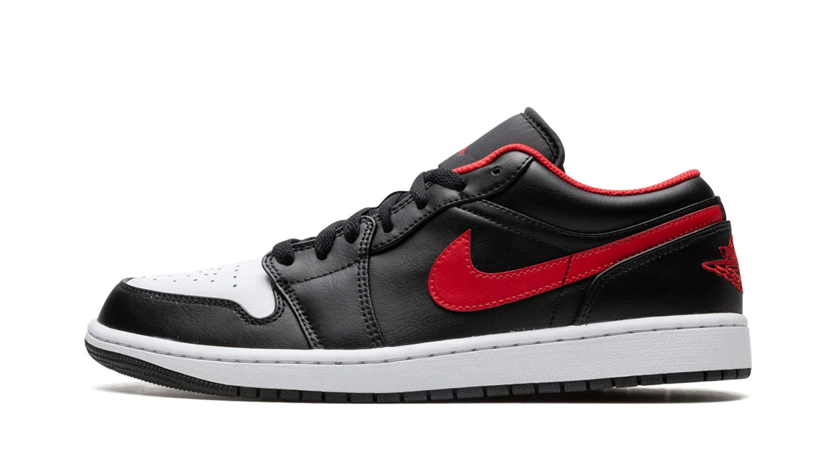 Air Jordan 1 Low "White Toe" - image 3