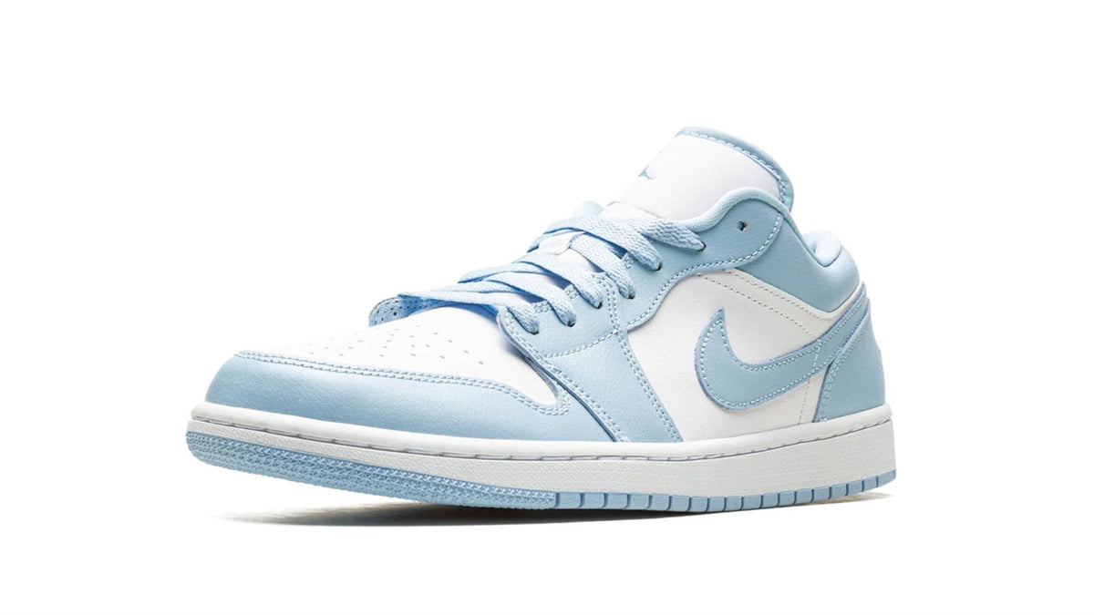 AIR Jordan 1 LOW Wmns "Ice Blue" - photo 3