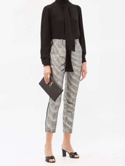 Saint Laurent Envelope Uptown Monogram Plaque Grained-leather Black Leather Clutch - photo 2
