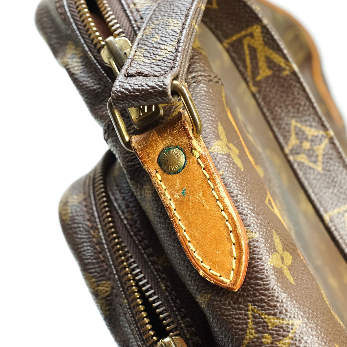 Louis Vuitton Amazon Mm Cross Body Bag - photo 12